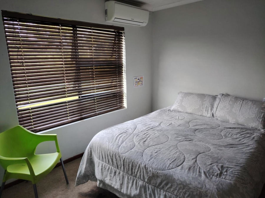To Let 3 Bedroom Property for Rent in Vredenberg Western Cape